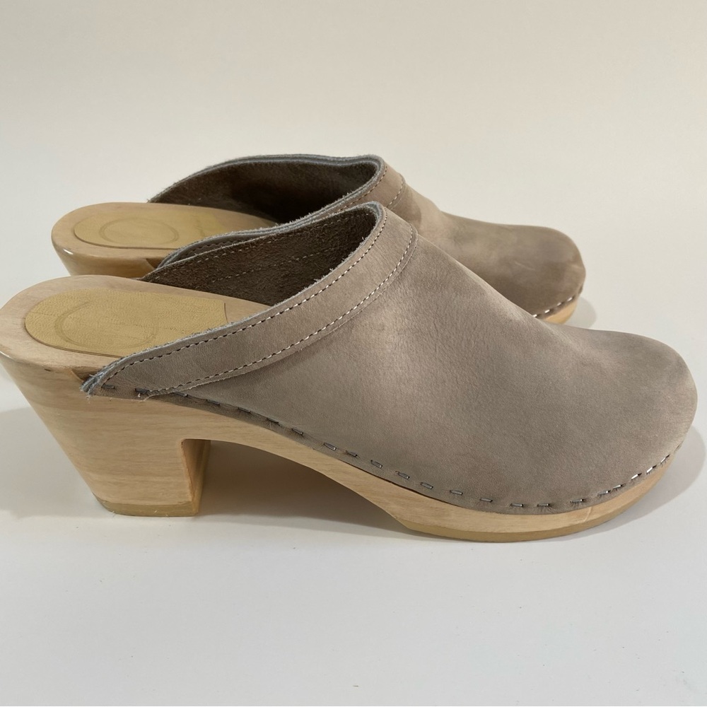 No.6 Classic Old School Clog On High Heel Suede Tan/Chalk Size 41